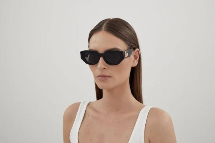 Gucci Sunglasses - GG1421S