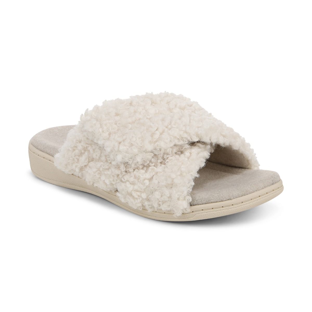 relax-ii_creamshearling_silo.jpg