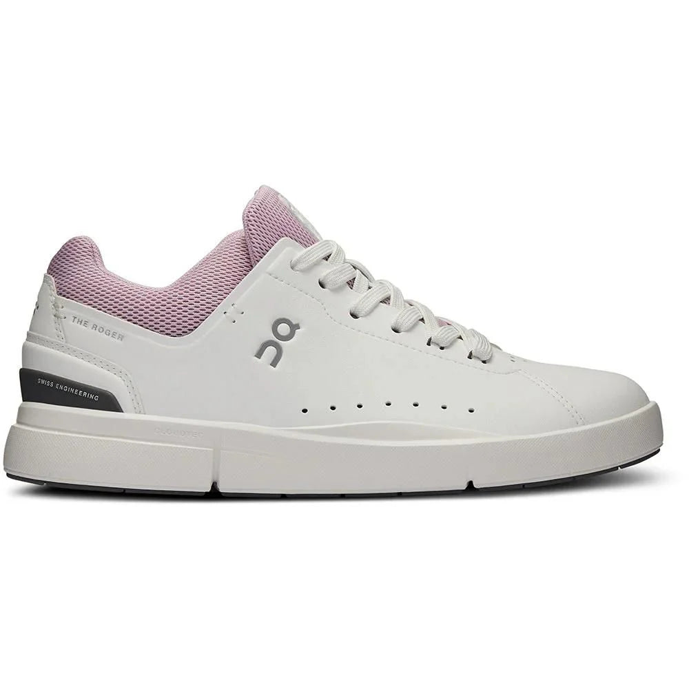 ON Women's The Roger Advantage Sneakers